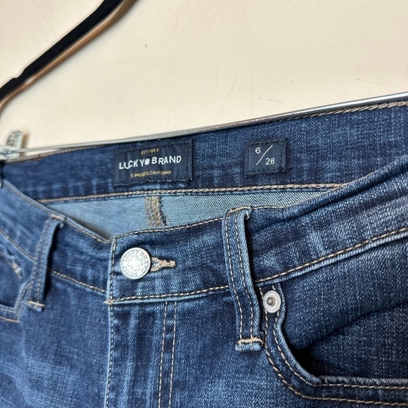 LUCKY BRAND Dark Wash Jeans - Picture 5 of 7